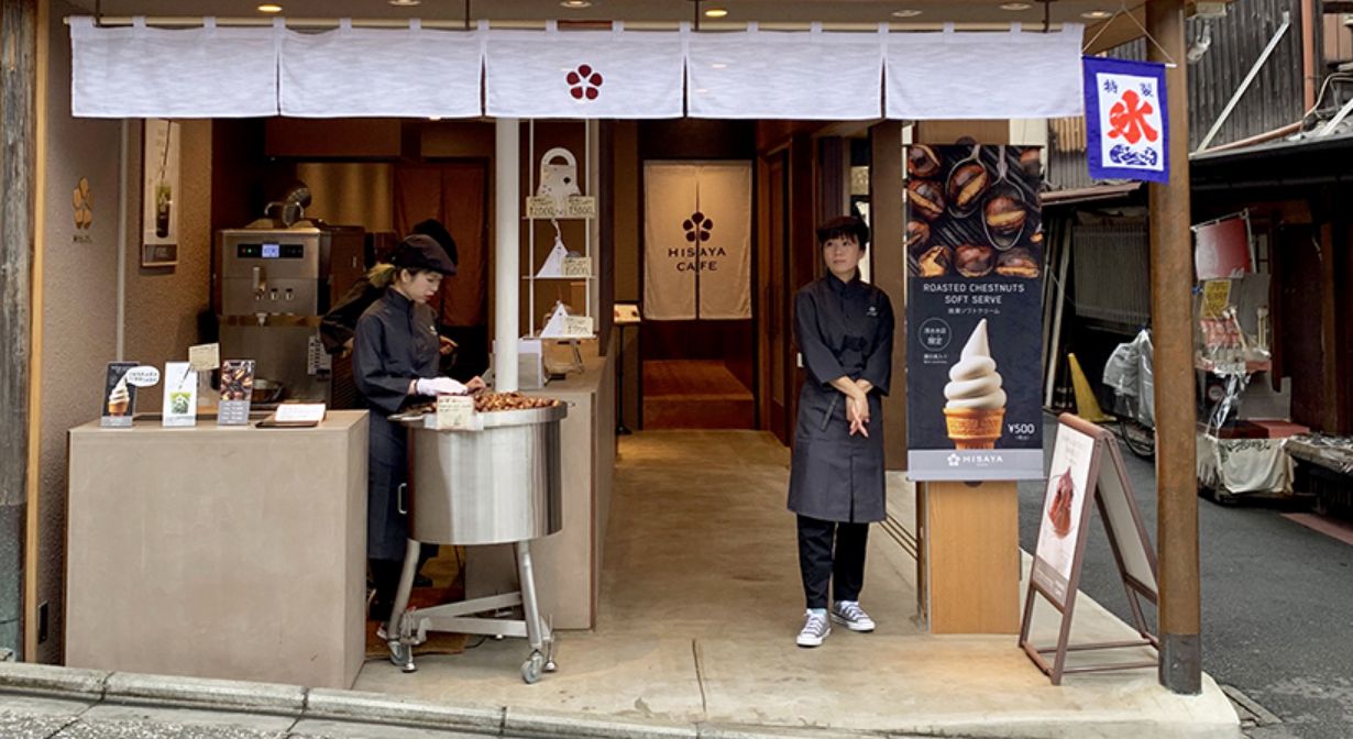カウンター６席の特別な空間でご提供|京都清水 モンブラン カフェ
